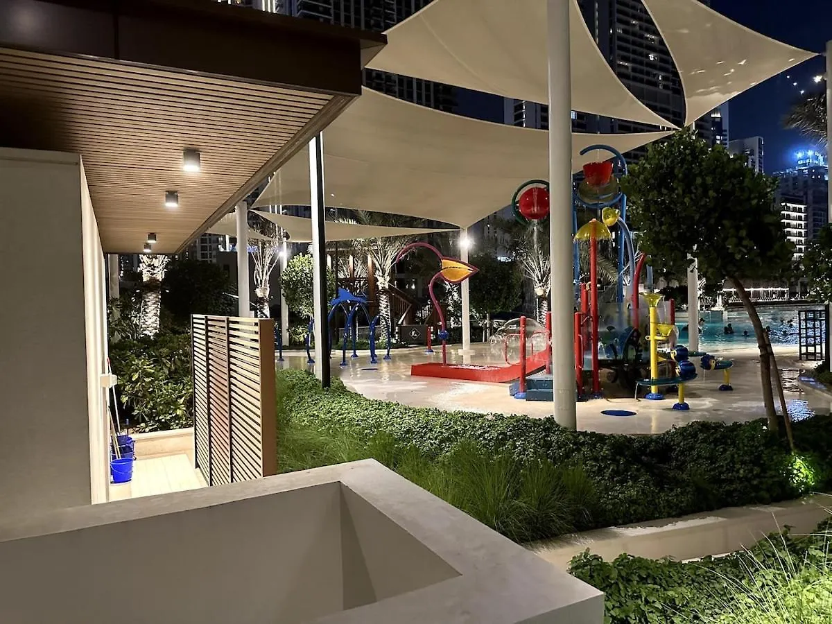 Amakin Bayshore Creek Beach Dubai Apartment