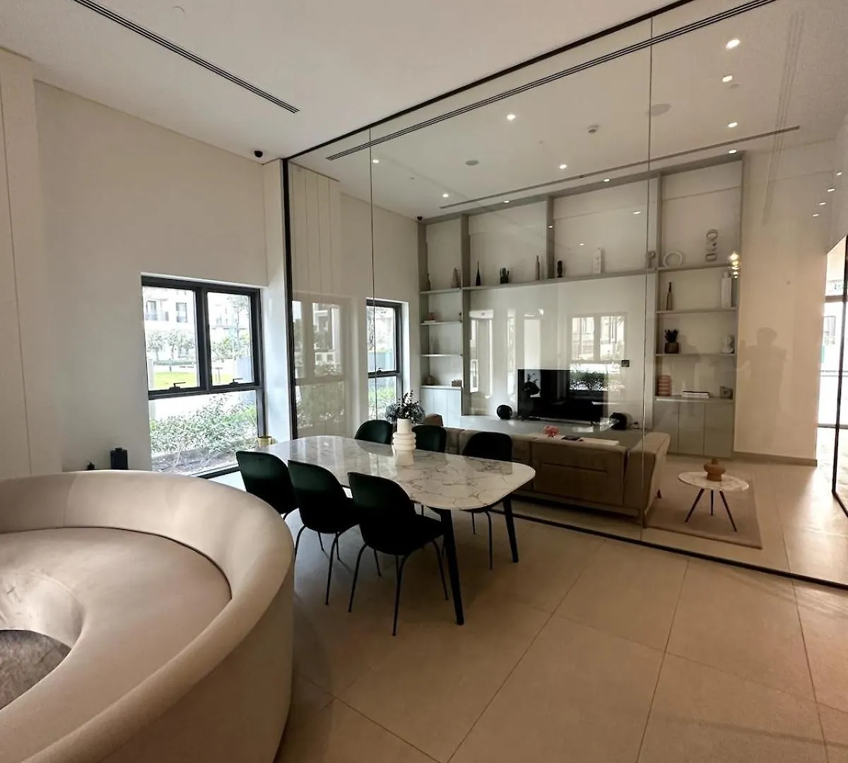 Amakin Bayshore Creek Beach Dubai 0*,